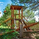 Mesona Hill Hotel