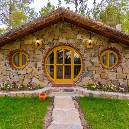 Maison Hill Hobbit & Boutique Szálloda *