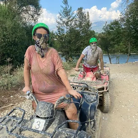 Maison Hill Hobbit & Boutique * Αττάλεια